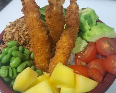 Poke bowl ʻCrevettes Tempura