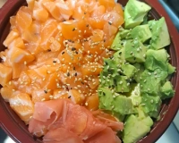 Chirashi tartarSaumon Avocat