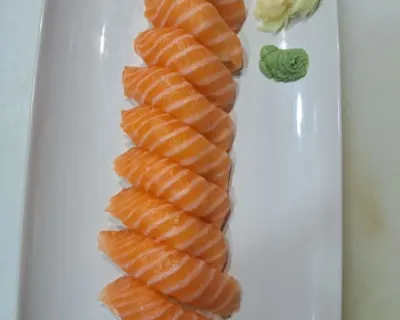 Menu sushi saumon 10pcs